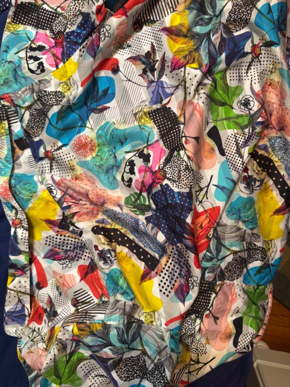 Colorful Robert Graham button up - Picture 2 of 6